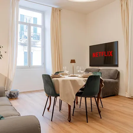 H11 The King's Ariston - Centro Apartment *
