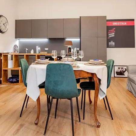 H11 The King's Ariston - Centro Apartment Sanremo
