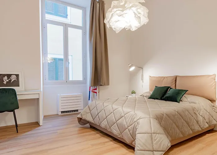 H11 The King's Ariston - Centro Апартаменты Санремо